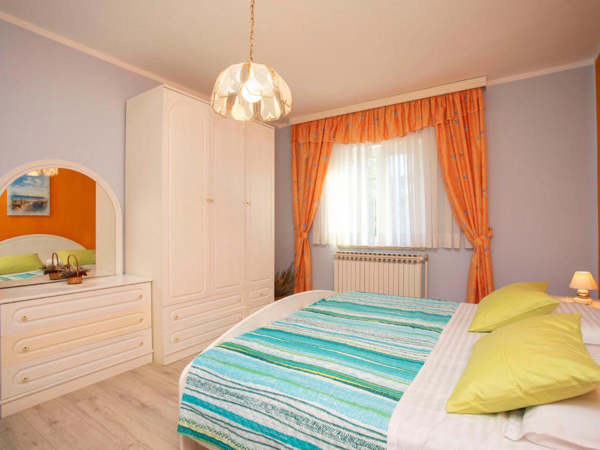 Apartment Olivia By Interhome Pićan Exterior foto