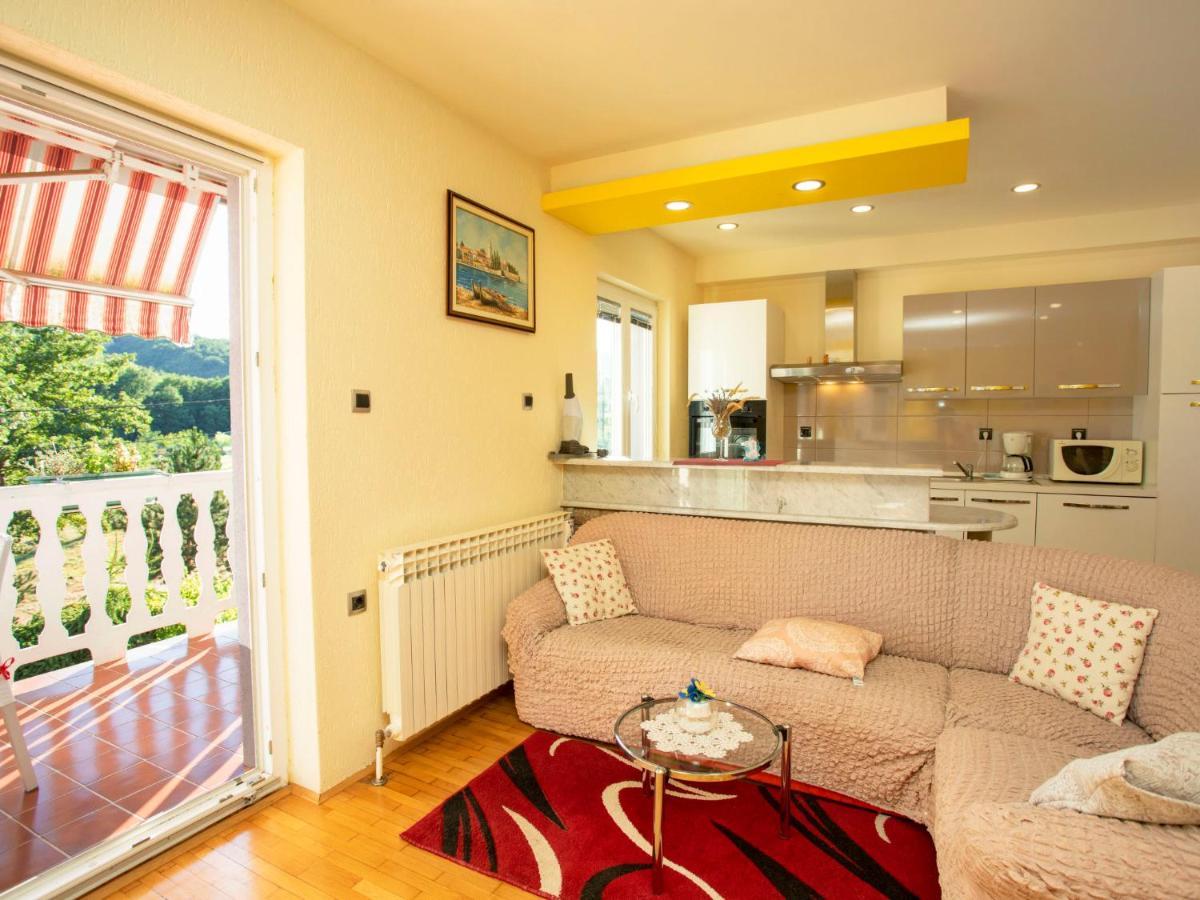 Apartment Olivia By Interhome Pićan Exterior foto